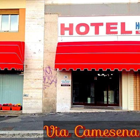 Tiburtina Hotel Holiday Rom Exterior foto